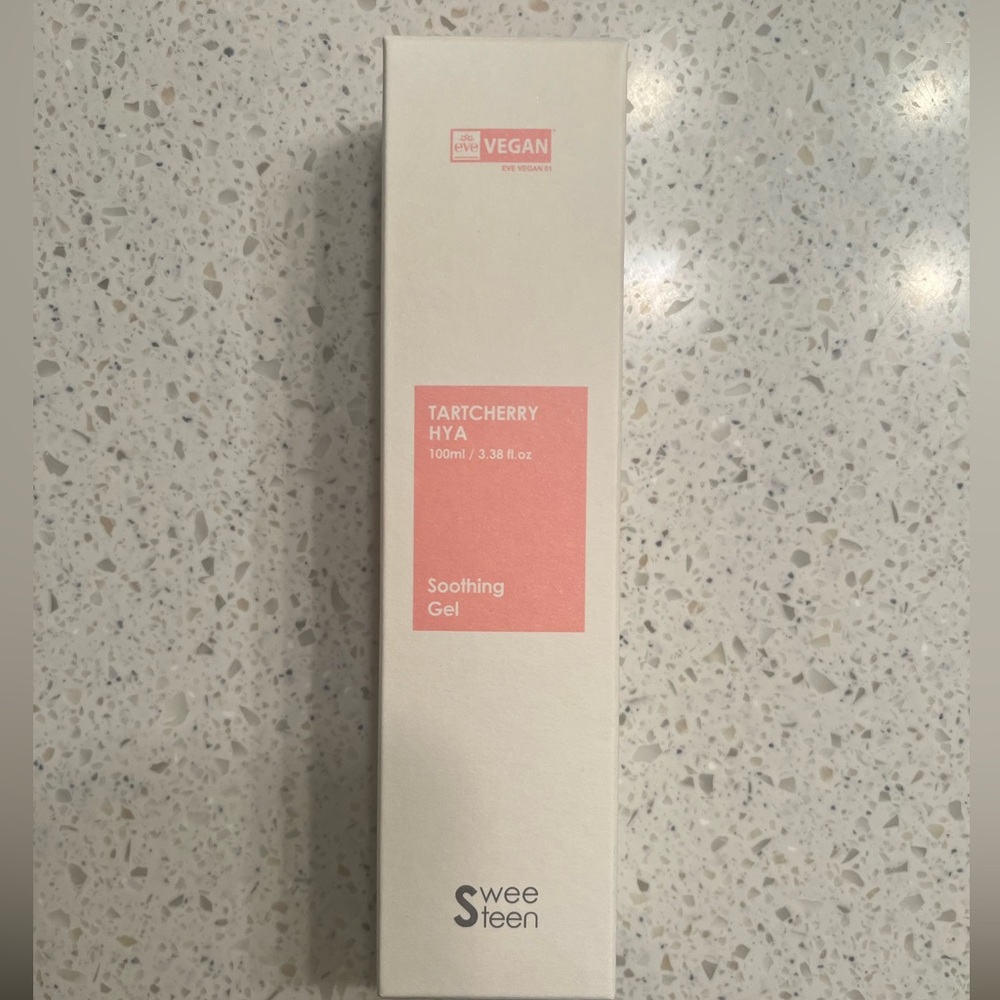 Sweet teen hydra soothing gel